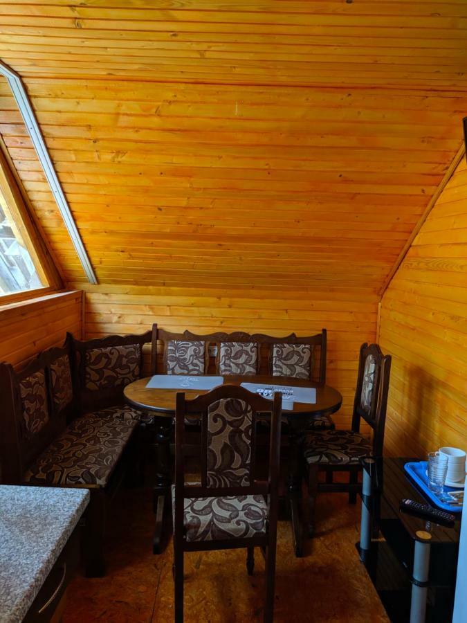 Hostal У Оксани Kvasy Exterior foto